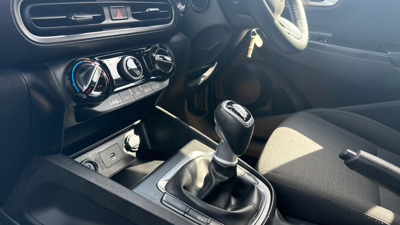 Hyundai Kona 1.0 TGDi 48V MHEV SE Connect 5dr Petrol Hatchback